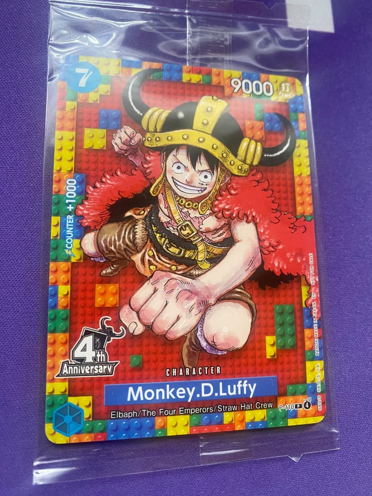 Monkey.D.Luffy (4th Anniversary) P-110 (Sellado)